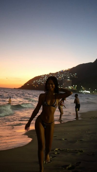 Watch cristina's leaked NSFW video on TwXstars