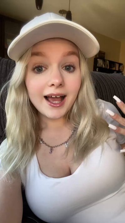 Watch Maya Pryce's leaked NSFW video on TwXstars