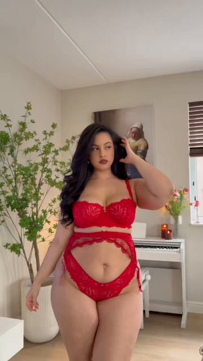 Watch Zina Hadid's leaked NSFW video on TwXstars