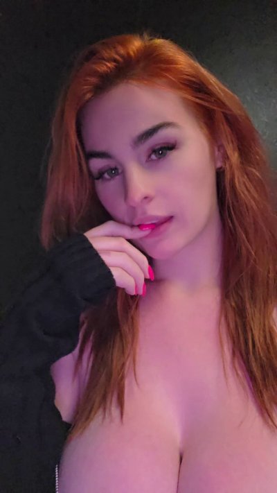 Watch Abigaiil Morris's leaked NSFW video on TwXstars