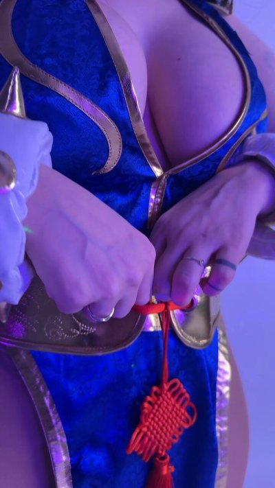 Watch LunaticalWitch's leaked NSFW video on TwXstars