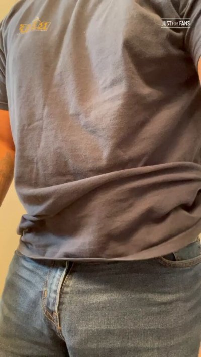 Watch 🇺🇸 Sebastian Rio official 🇲🇽's leaked NSFW video on TwXstars