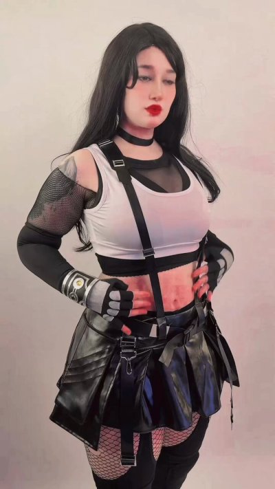 Watch LunaticalWitch's leaked NSFW video on TwXstars