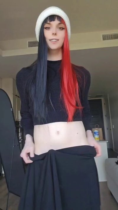 Watch Avery Ellis's leaked NSFW video on TwXstars