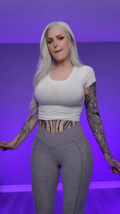 Watch ☽ Spookykins ☾ 👻🖤's leaked NSFW video on TwXstars