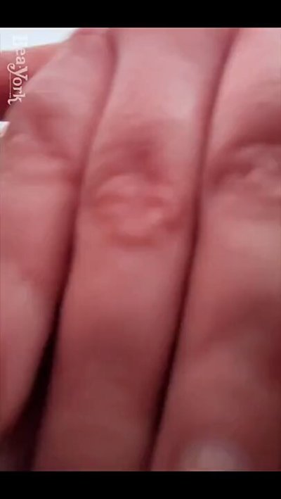 Watch Bea York's leaked NSFW video on TwXstars