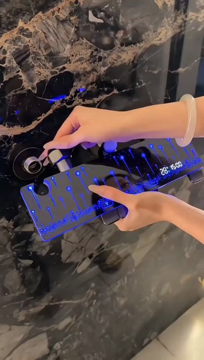 Watch DJ Kam Bennett's leaked NSFW video on TwXstars