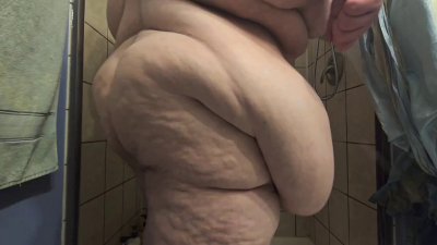 Watch HandsomelyHeavy's leaked NSFW video on TwXstars