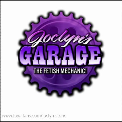 Watch Curvy MILF Joclyn Stone's leaked NSFW video on TwXstars