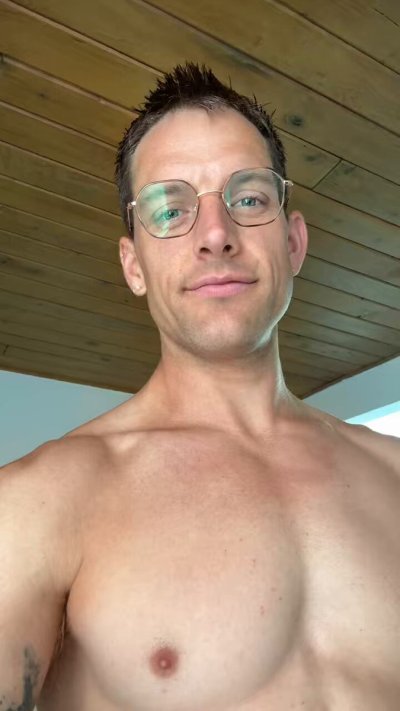 Watch Tayte Hanson's leaked NSFW video on TwXstars