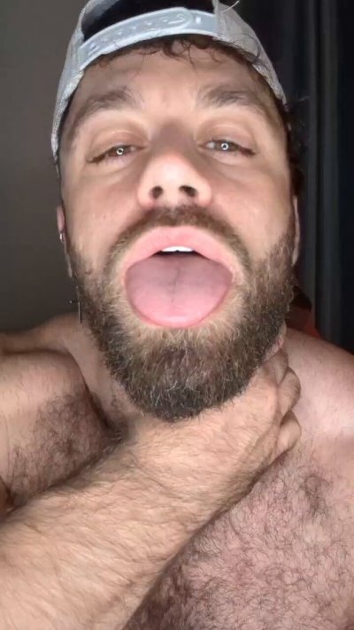 Watch Trojanmachine69's leaked NSFW video on TwXstars