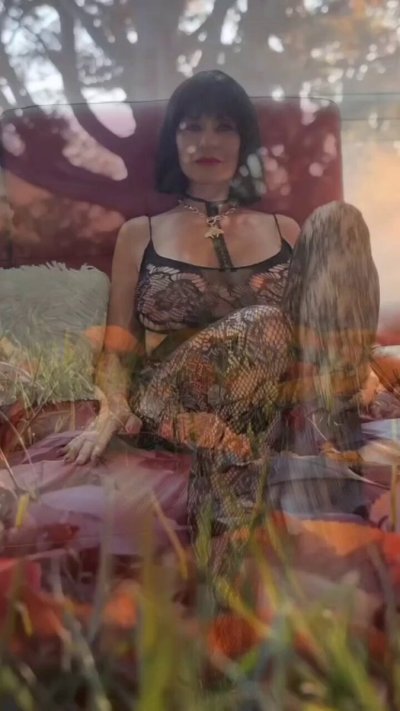 Watch Rita Daniels's leaked NSFW video on TwXstars