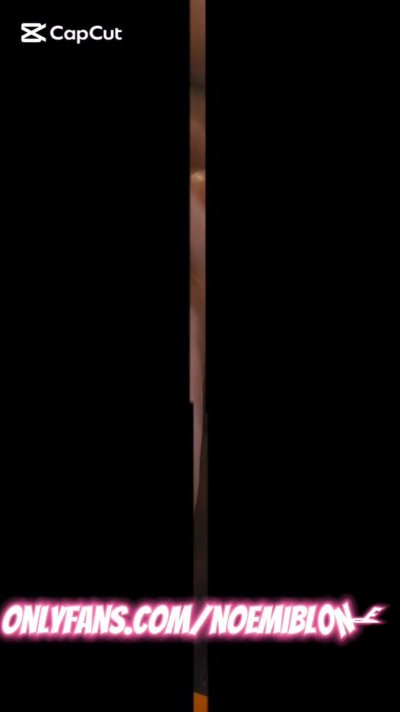 Watch Noemi Blonde's leaked NSFW video on TwXstars