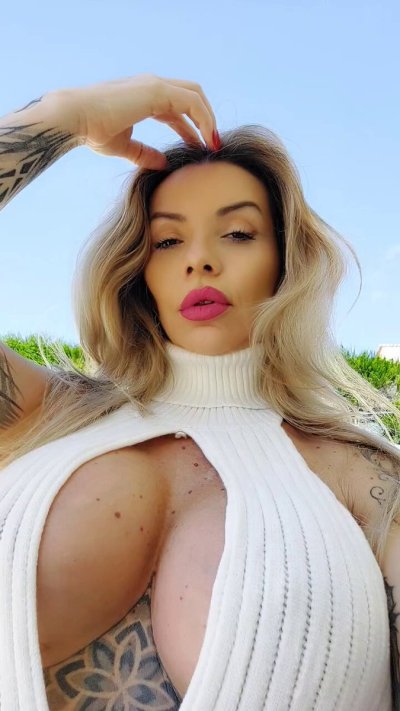 Watch Karina's leaked NSFW video on TwXstars