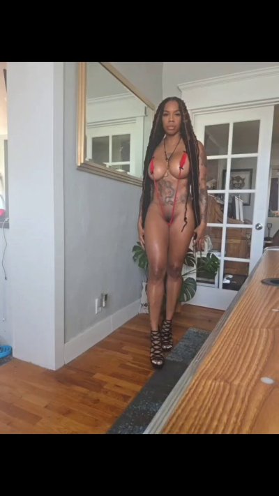 Watch GabbyRyan83 OF's leaked NSFW video on TwXstars