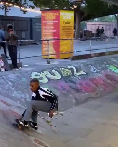 Watch internet hall of fame's leaked NSFW video on TwXstars