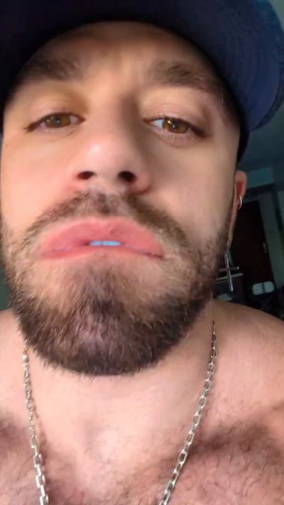 Watch Trojanmachine69's leaked NSFW video on TwXstars