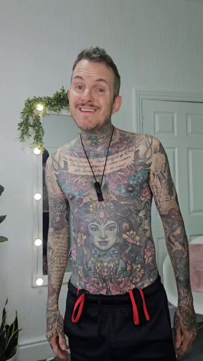 Watch Super Gay Underwear's leaked NSFW video on TwXstars