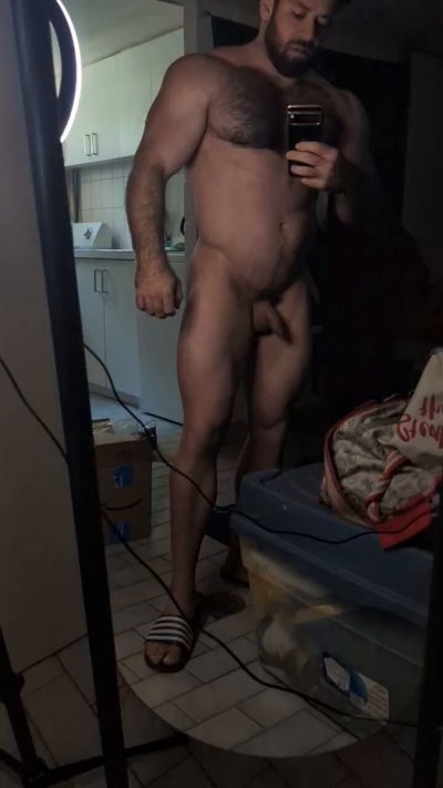 Watch Trojanmachine69's leaked NSFW video on TwXstars