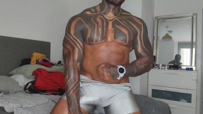 Watch Amadeus's leaked NSFW video on TwXstars