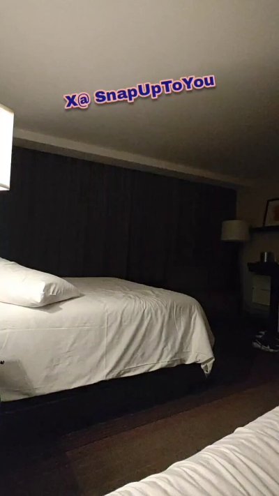 Watch SnapUpToYou (400k+)'s leaked NSFW video on TwXstars