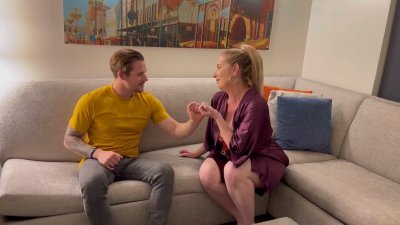 Watch Danni Jones 💋 Mature Milf💋's leaked NSFW video on TwXstars