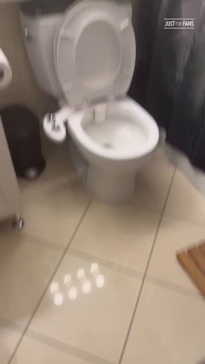 Watch TheGayGaston 🧔🏻‍♂️🌈's leaked NSFW video on TwXstars