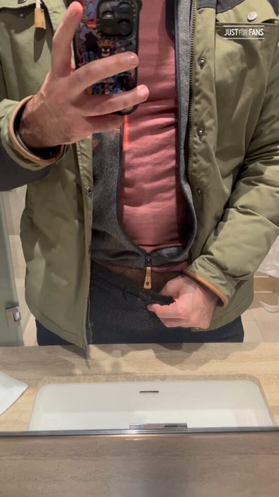 Watch TheGayGaston 🧔🏻‍♂️🌈's leaked NSFW video on TwXstars