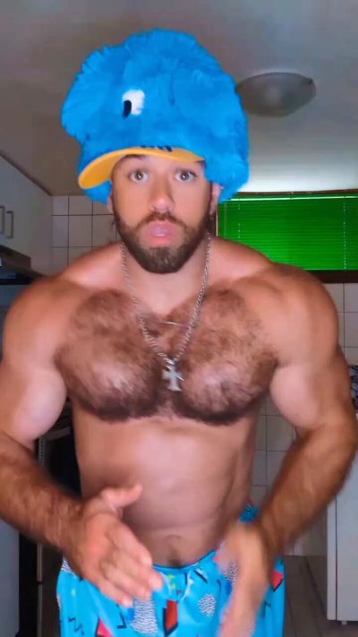 Watch Trojanmachine69's leaked NSFW video on TwXstars
