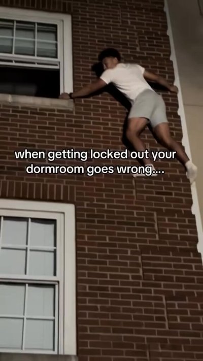 Watch internet hall of fame's leaked NSFW video on TwXstars