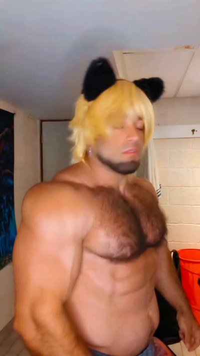 Watch Trojanmachine69's leaked NSFW video on TwXstars