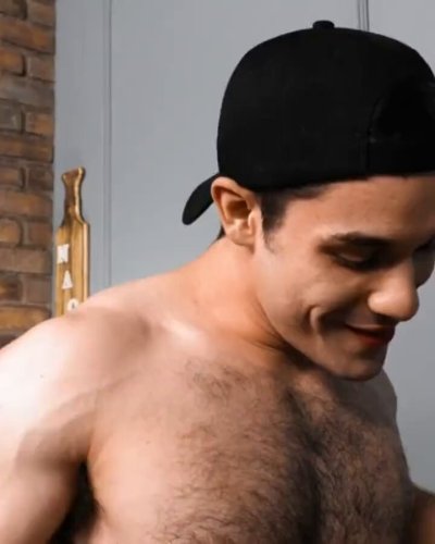 Watch Czech Hunter 415k's leaked NSFW video on TwXstars