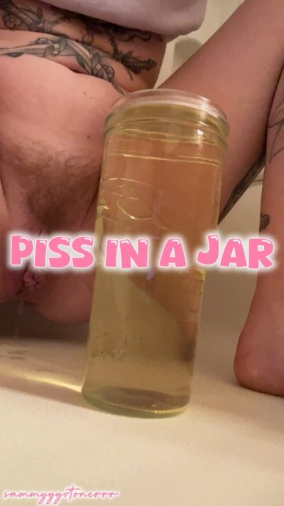 Watch Sammy 👸🏼's leaked NSFW video on TwXstars