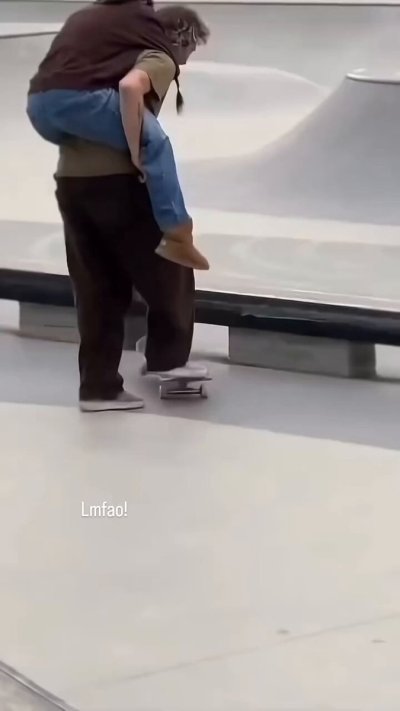 Watch Fck Around N Find Out's leaked NSFW video on TwXstars