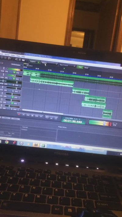 Watch l's leaked NSFW video on TwXstars