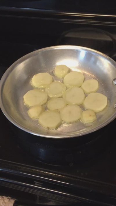 Watch Hashish's leaked NSFW video on TwXstars