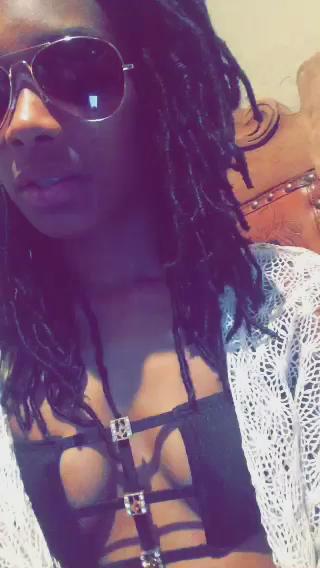 Watch *LeLes Enticing*'s leaked NSFW video on TwXstars