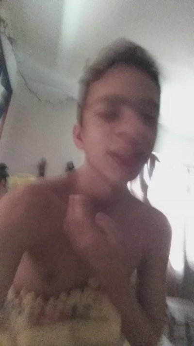 Watch Lil’Mogwai's leaked NSFW video on TwXstars