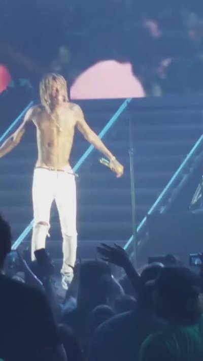 Watch Jefe's leaked NSFW video on TwXstars