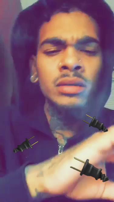 Watch lilouttapocket's leaked NSFW video on TwXstars