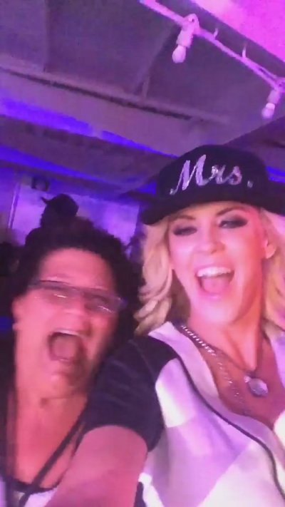 Watch Jenny McC-Wahlberg's leaked NSFW video on TwXstars