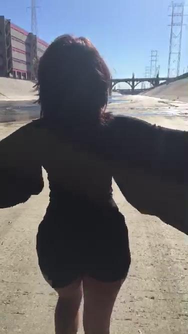 Watch Vida Guerra's leaked NSFW video on TwXstars