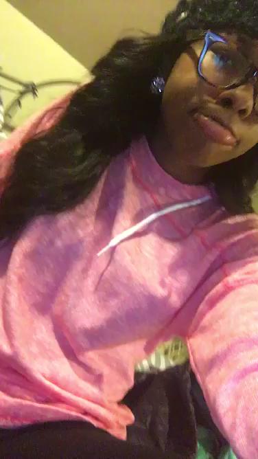 Watch 💙's leaked NSFW video on TwXstars