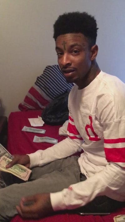 Watch Stone Mound Meezy's leaked NSFW video on TwXstars