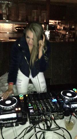 Watch Antje Utgaard's leaked NSFW video on TwXstars