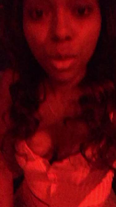 Watch Crump's leaked NSFW video on TwXstars