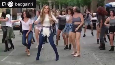 Watch Sarah Hyland's leaked NSFW video on TwXstars