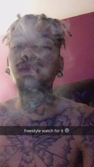 Watch lilouttapocket's leaked NSFW video on TwXstars