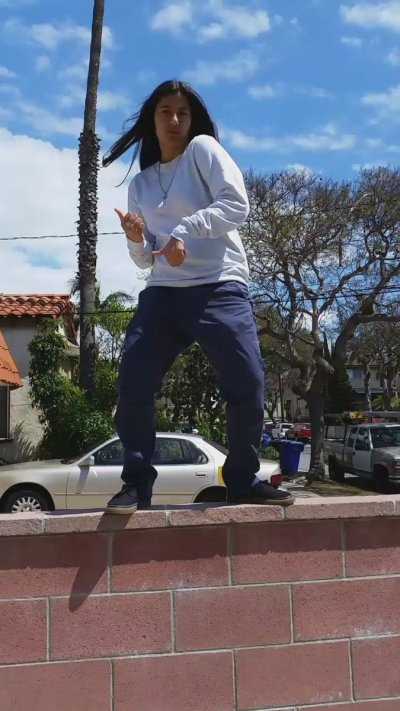 Watch Lil’Mogwai's leaked NSFW video on TwXstars