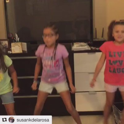 Watch Shakira's leaked NSFW video on TwXstars